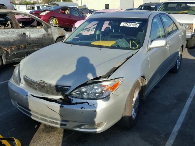 4T1BE32K34U291677 - 2004 TOYOTA CAMRY LE GRAY photo 2