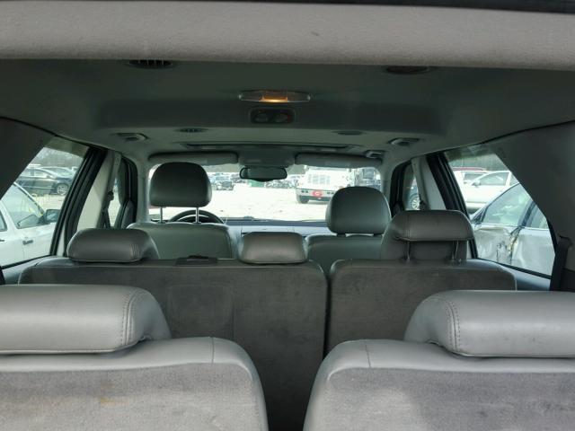 1FMZK02135GA17876 - 2005 FORD FREESTYLE SILVER photo 9