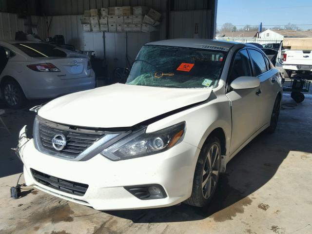 1N4AL3AP0GN332323 - 2016 NISSAN ALTIMA 2.5 WHITE photo 2