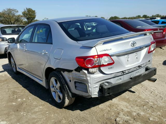 2T1BU4EE7BC672123 - 2011 TOYOTA COROLLA BA SILVER photo 3