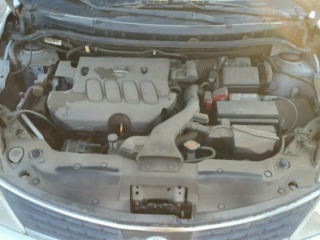 3N1BC13E67L458025 - 2007 NISSAN VERSA S SILVER photo 7