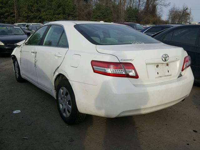 4T4BF3EK5BR217768 - 2011 TOYOTA CAMRY BASE WHITE photo 3