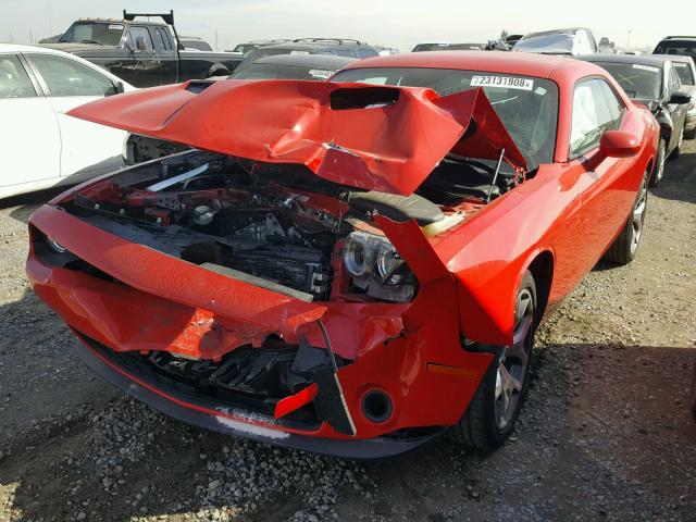 2C3CDZBG1FH705978 - 2015 DODGE CHALLENGER RED photo 2