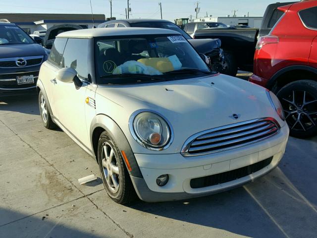 WMWMF33508TT67111 - 2008 MINI COOPER CREAM photo 1