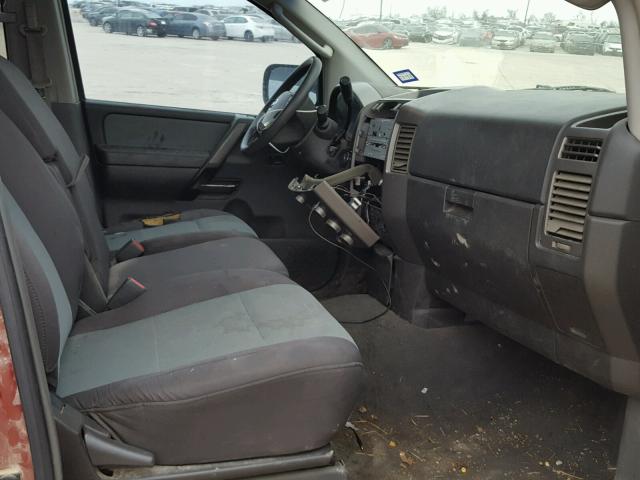 1N6AA07B35N504834 - 2005 NISSAN TITAN XE RED photo 5