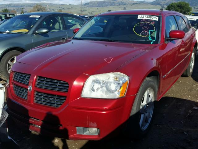 2D4GZ572X6H439707 - 2006 DODGE MAGNUM R/T RED photo 2