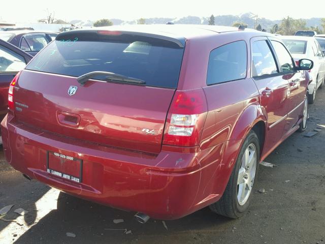 2D4GZ572X6H439707 - 2006 DODGE MAGNUM R/T RED photo 4