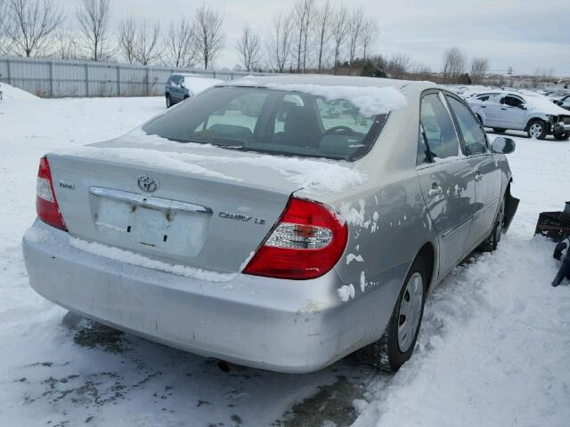 JTDBE32K420063485 - 2002 TOYOTA CAMRY LE SILVER photo 4