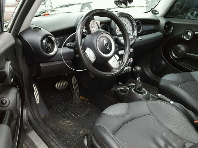 WMWMF7C50ATZ72940 - 2010 MINI COOPER S BLACK photo 9