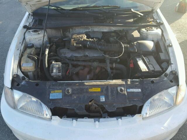 1G1JC124217151635 - 2001 CHEVROLET CAVALIER WHITE photo 7