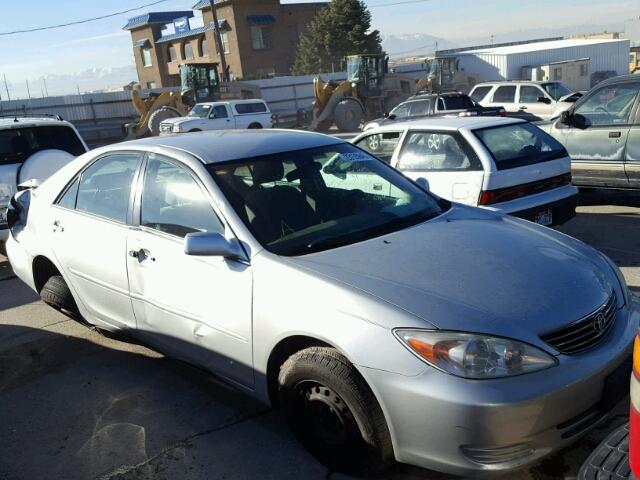 4T1BE32K63U717330 - 2003 TOYOTA CAMRY LE SILVER photo 1