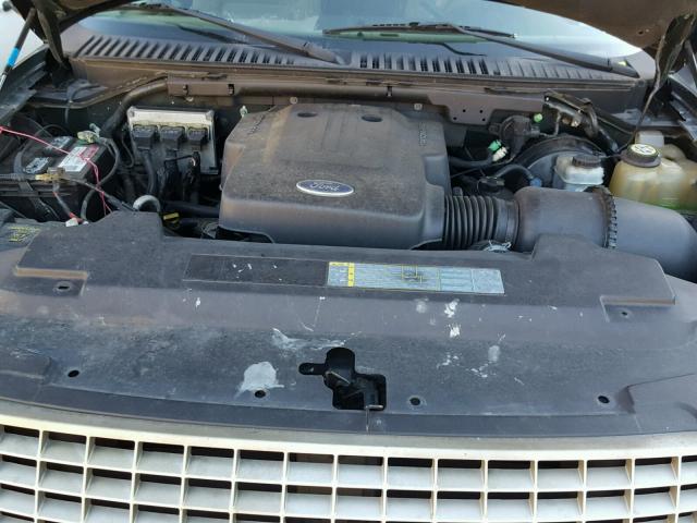 1FMEU17W73LA06810 - 2003 FORD EXPEDITION GREEN photo 7