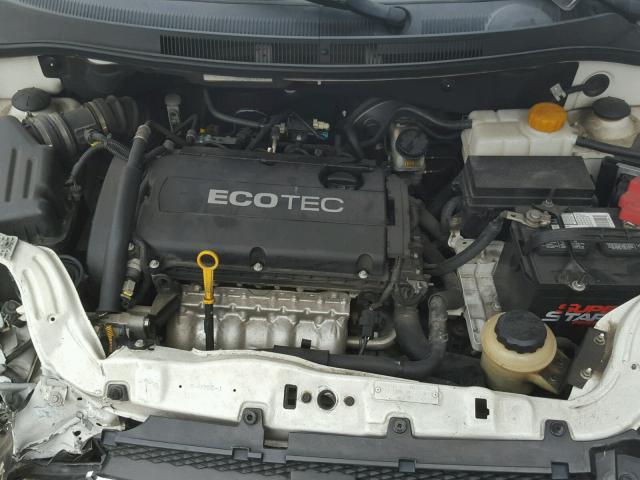 KL1TD5DE8BB197356 - 2011 CHEVROLET AVEO LS WHITE photo 7