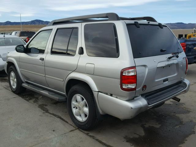 JN8DR09Y32W714838 - 2002 NISSAN PATHFINDER SILVER photo 3