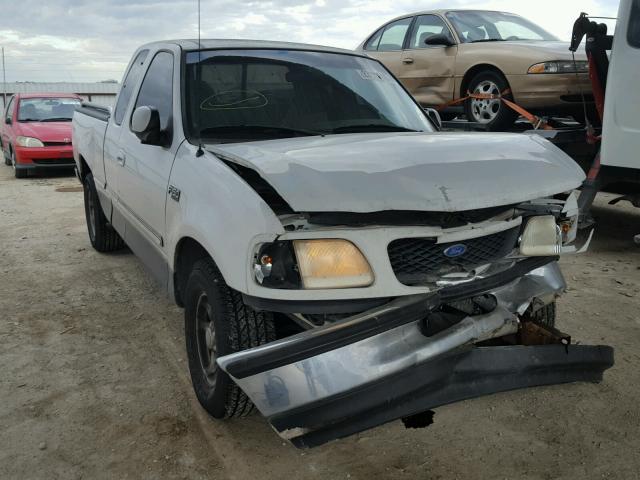 1FTDX1768VNB01472 - 1997 FORD F150 WHITE photo 1