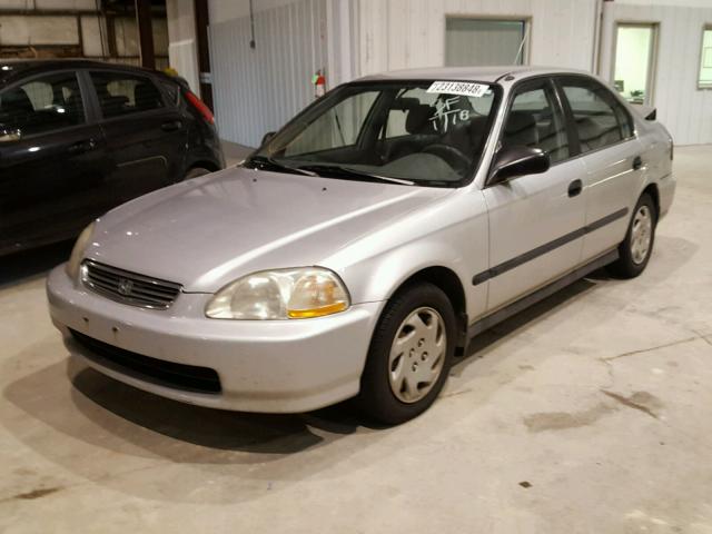 1HGEJ6672VL036483 - 1997 HONDA CIVIC LX SILVER photo 2