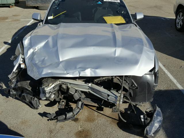 1FATP8EM7G5329171 - 2016 FORD MUSTANG SILVER photo 9