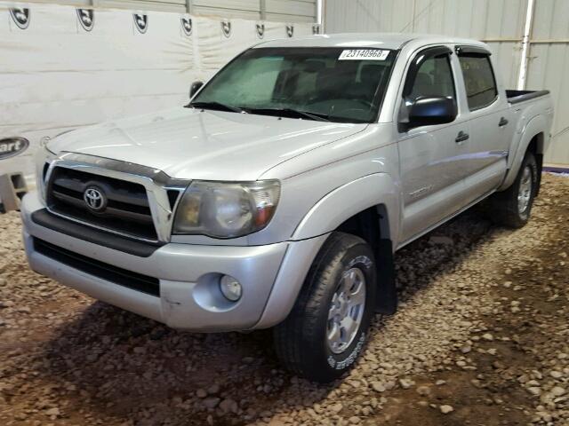 5TELU42N39Z608223 - 2009 TOYOTA TACOMA DOU SILVER photo 2