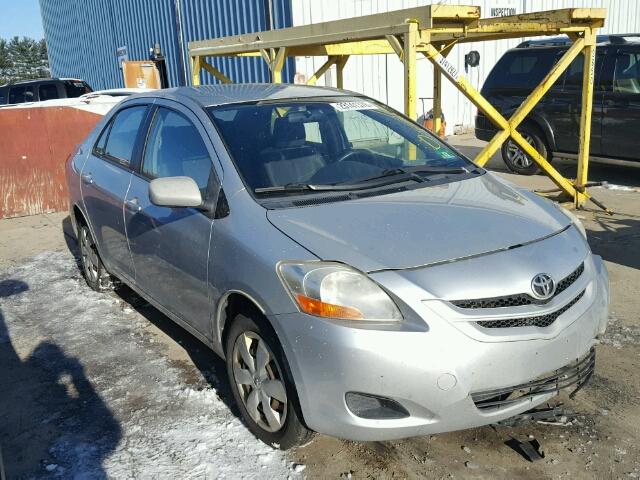 JTDBT923971057975 - 2007 TOYOTA YARIS SILVER photo 1