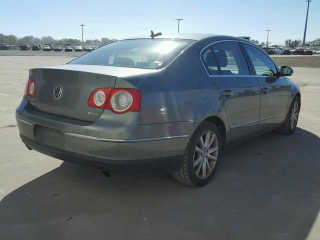 WVWFU73C56P196918 - 2006 VOLKSWAGEN PASSAT 3.6 GRAY photo 4