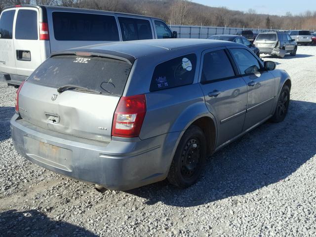 2D4FV47V76H539422 - 2006 DODGE MAGNUM SXT GRAY photo 4