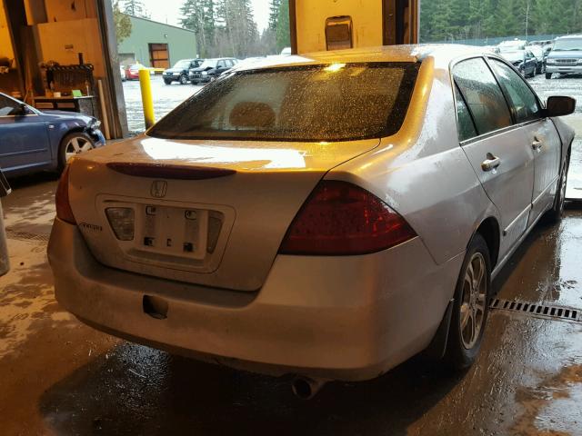 1HGCM56706A111039 - 2006 HONDA ACCORD EX SILVER photo 4