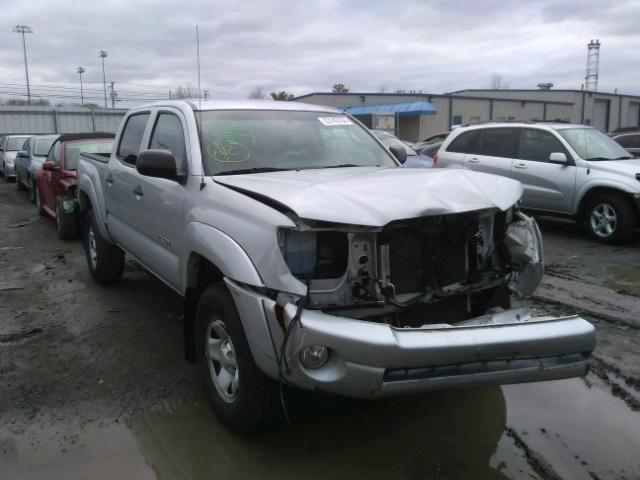 3TMJU4GN5BM113671 - 2011 TOYOTA TACOMA DOU SILVER photo 1