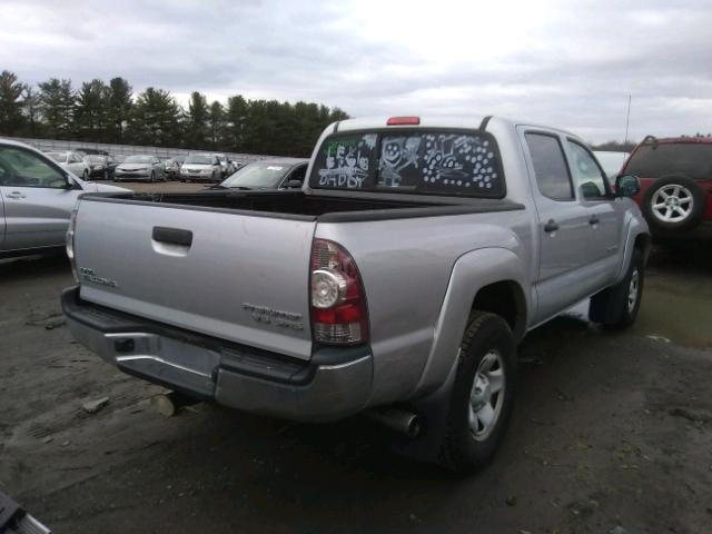 3TMJU4GN5BM113671 - 2011 TOYOTA TACOMA DOU SILVER photo 4