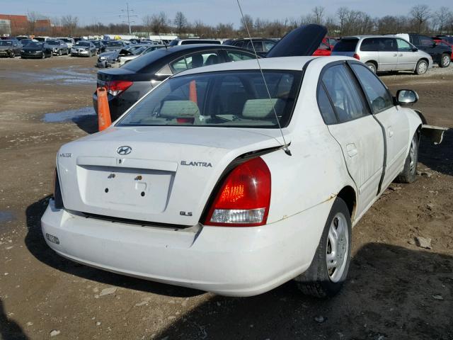 KMHDN45D41U147997 - 2001 HYUNDAI ELANTRA GL WHITE photo 4