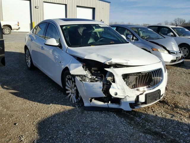 W04GP5EC1B1014149 - 2011 BUICK REGAL CXL WHITE photo 1