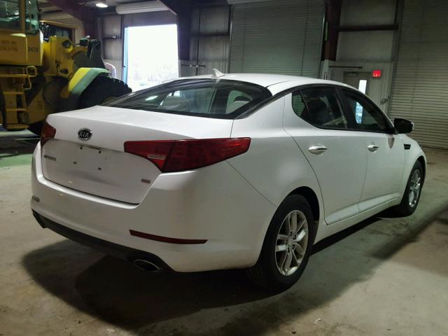 5XXGM4A73CG070021 - 2012 KIA OPTIMA LX WHITE photo 4