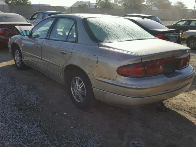 2G4WB52K031139579 - 2003 BUICK REGAL LS GOLD photo 3