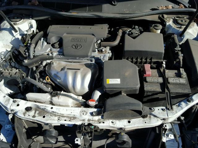 4T1BF1FK7GU258410 - 2016 TOYOTA CAMRY LE WHITE photo 7