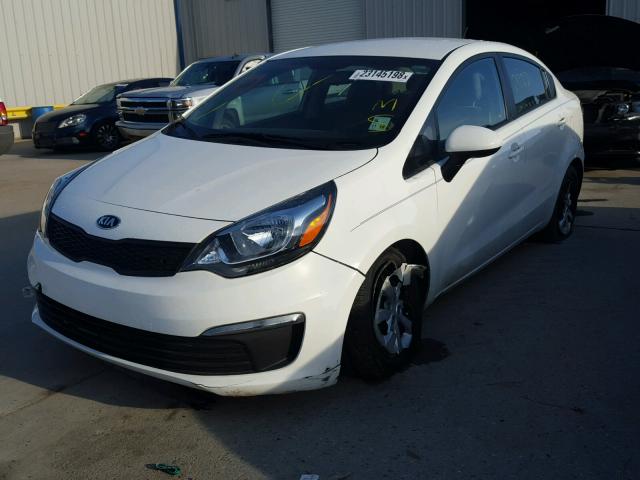 KNADM4A39G6662590 - 2016 KIA RIO LX WHITE photo 2