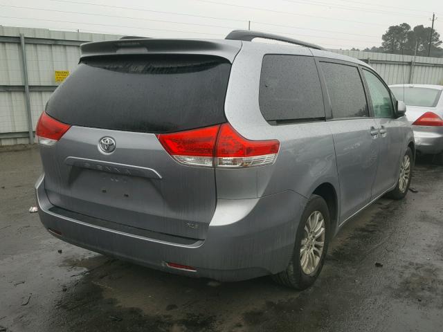 5TDYK3DC0BS149382 - 2011 TOYOTA SIENNA XLE SILVER photo 4