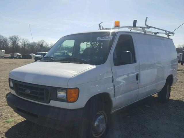 1FTNE24L94HA11383 - 2004 FORD ECONOLINE WHITE photo 2