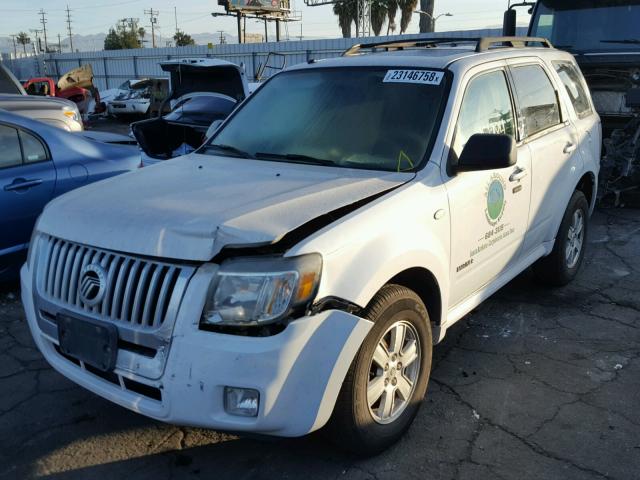 4M2CU81Z28KJ39540 - 2008 MERCURY MARINER WHITE photo 2