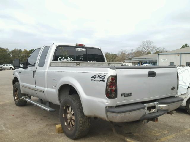 1FTNX21S9YEE29875 - 2000 FORD F250 SUPER SILVER photo 3