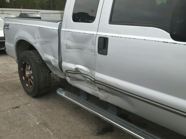 1FTNX21S9YEE29875 - 2000 FORD F250 SUPER SILVER photo 9