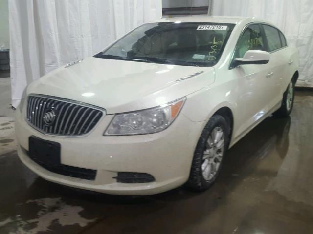 1G4GA5E36DF142671 - 2013 BUICK LACROSSE WHITE photo 2