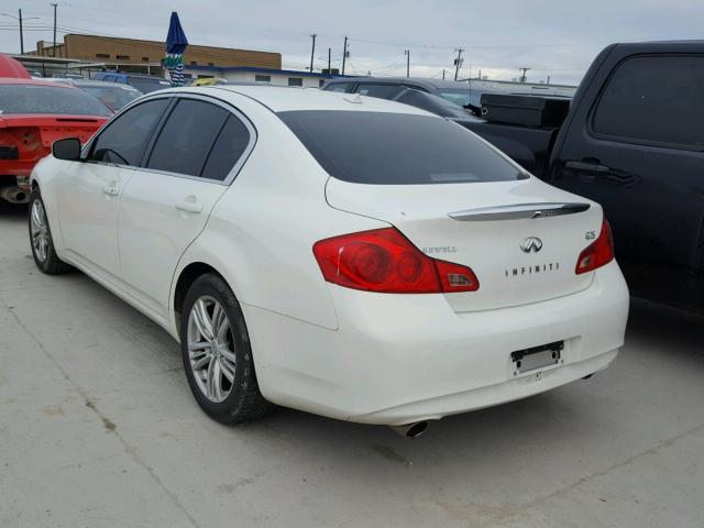 JN1DV6AP9BM604372 - 2011 INFINITI G25 BASE WHITE photo 4