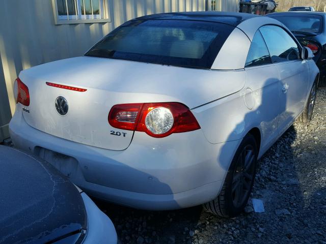 WVWFA71F18V001272 - 2008 VOLKSWAGEN EOS LUX WHITE photo 4