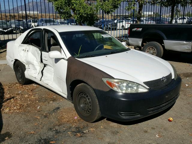 4T1BE32K94U357603 - 2004 TOYOTA CAMRY LE WHITE photo 1