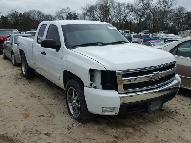 2GCEK19J271650240 - 2007 CHEVROLET SILVERADO WHITE photo 1