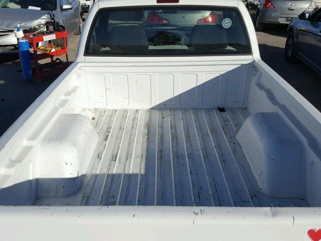 1GCCS145428119466 - 2002 CHEVROLET S TRUCK S1 WHITE photo 6