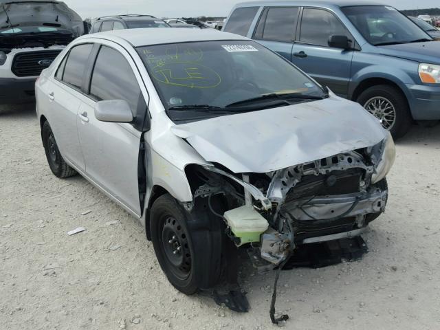 JTDBT903494057175 - 2009 TOYOTA YARIS GRAY photo 1