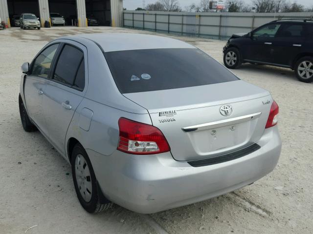 JTDBT903494057175 - 2009 TOYOTA YARIS GRAY photo 3