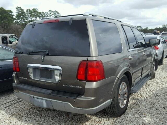 5LMFU27R23LJ49651 - 2003 LINCOLN NAVIGATOR BROWN photo 4