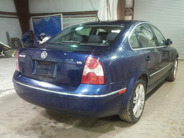 WVWRU63B45P028166 - 2005 VOLKSWAGEN PASSAT GLX 蓝色 照片 4
