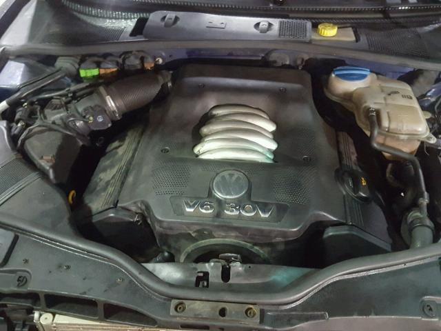 WVWRU63B45P028166 - 2005 VOLKSWAGEN PASSAT GLX 蓝色 照片 7